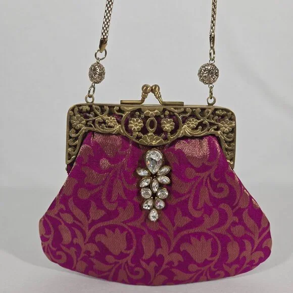 VINTAGE - ANTIQUE Bridgerton Hipster FUCHSIA Embellished Gold Details Clutch Bag - Picture 5 of 17